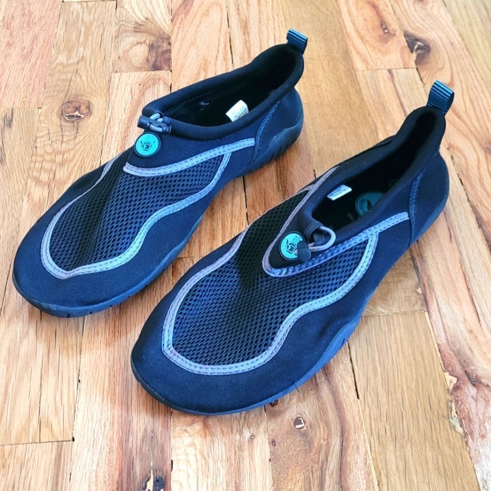 💙3 for $30💙 Body Glove Cinching Water Shoe 10 Beach Surfing